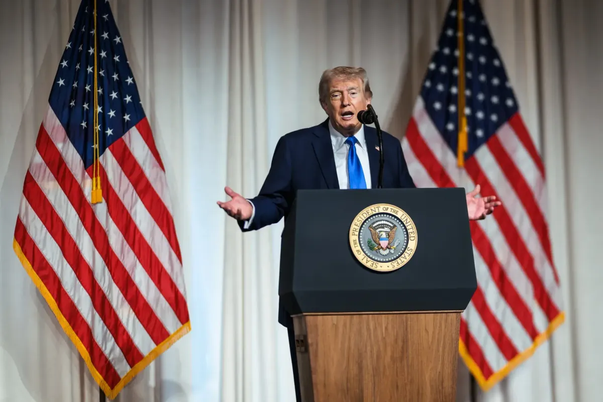 トランプ氏、テック企業トップからの媚びメッセージを見せびらかし嘲笑