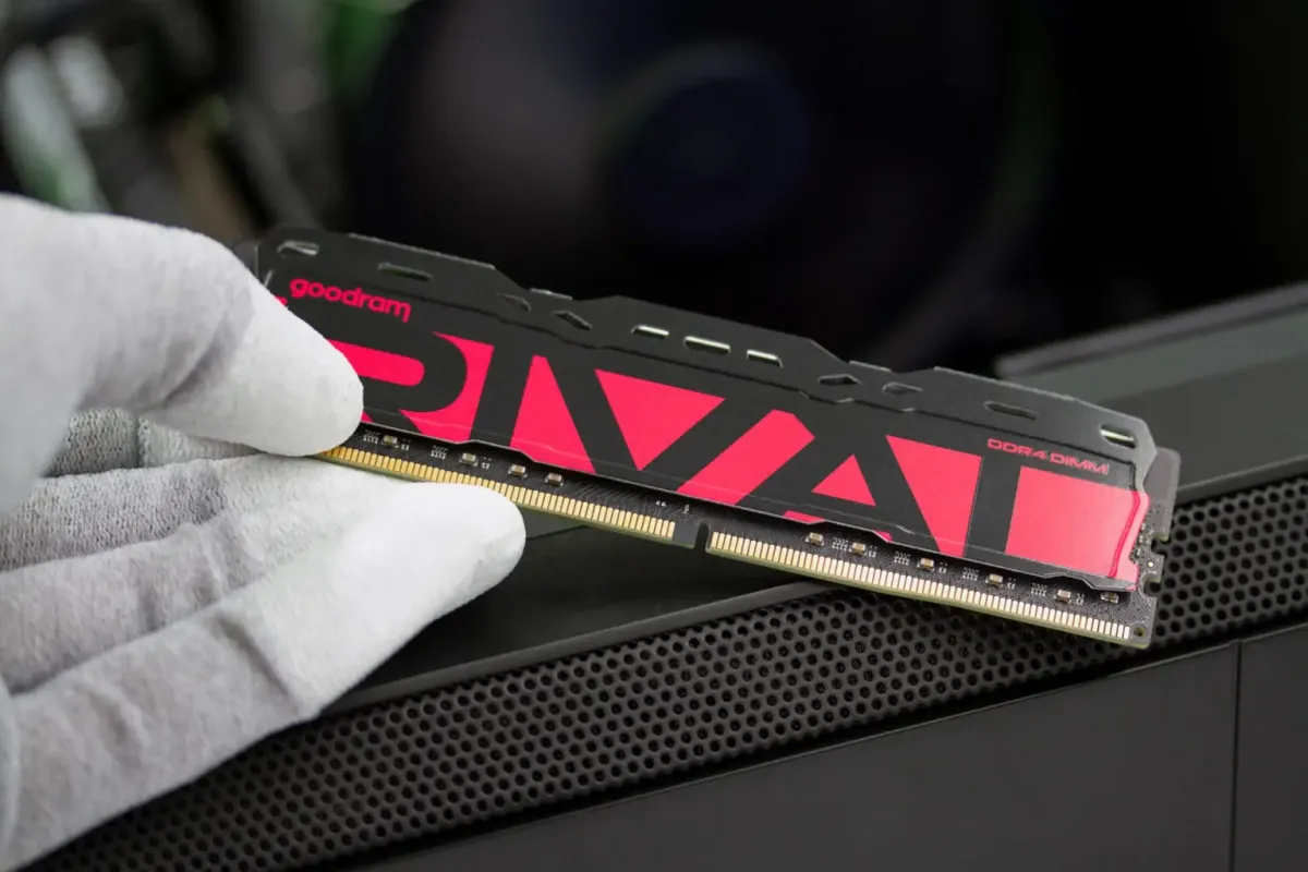DDR4メモリの新製品が2026年に出る意味