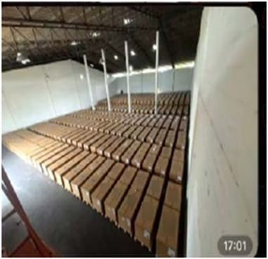 Supermicro株主が証券詐欺で提訴──25億ドルの密輸が暴いた「成長」の正体