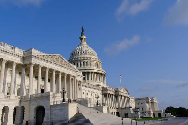 トランプのAI諮問会議、黄仁勲・マーク・ザッカーバーグら13名が就任──マスクとアルトマンの姿はない