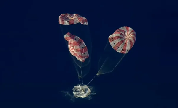 アルテミスII、太平洋に帰還──50年ぶりの月周回有人飛行が完了