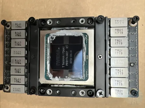 8年前のV100、100ドルでコンシューマー向けカードを上回るAI性能